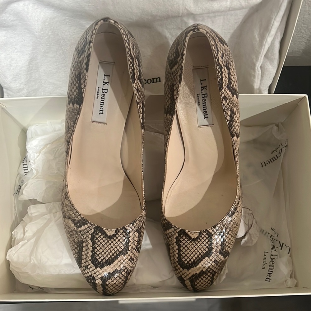 L.K. Bennett Shilo heels in size 38